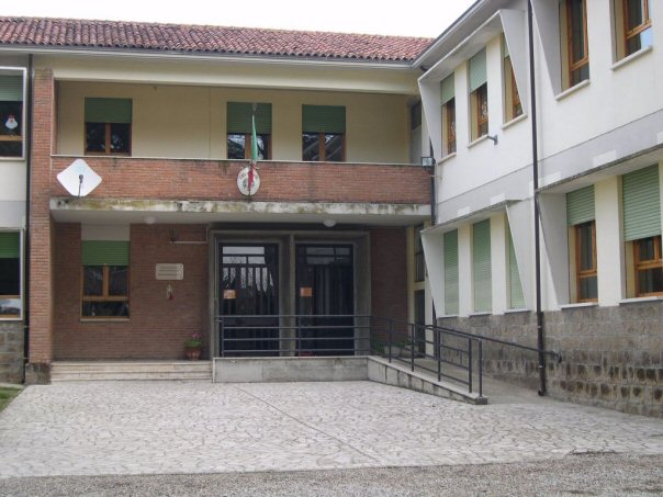 Scuola “Papa Giovanni Paolo II” - Primaria e Secondaria